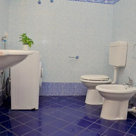 Renewed Flat In A Seafront Building With Pool *