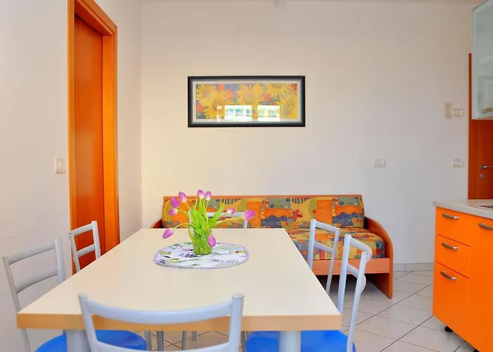 Apartamento Renewed Flat In A Seafront Building With Pool Bibione